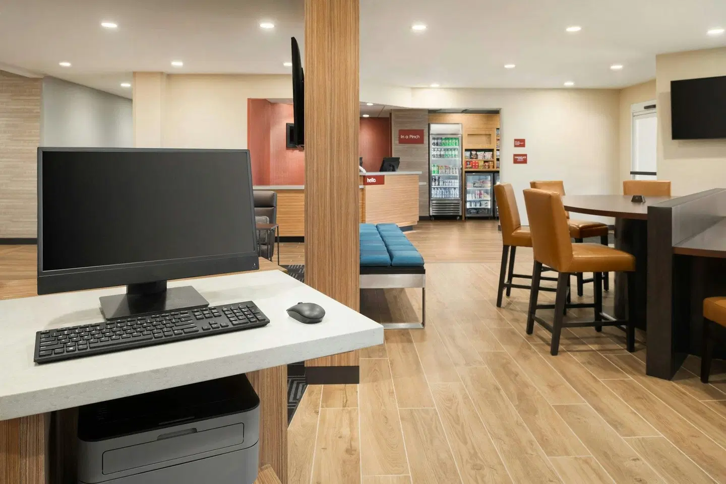 TownePlace Suites by Marriott Dubuque Downtown LOUNGE_LOBBY
