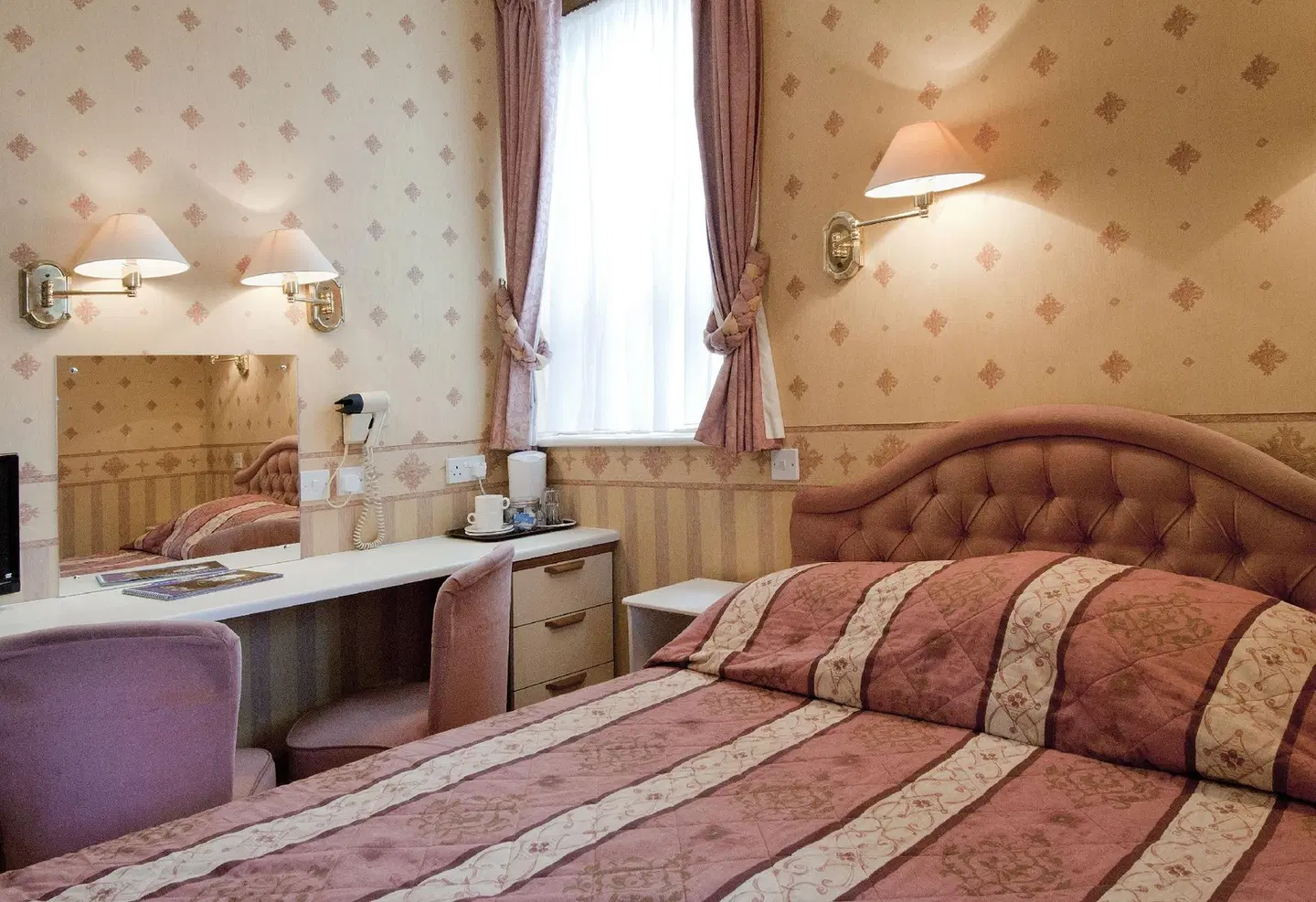 White Heather Hotel ROOM_EXAMPLE