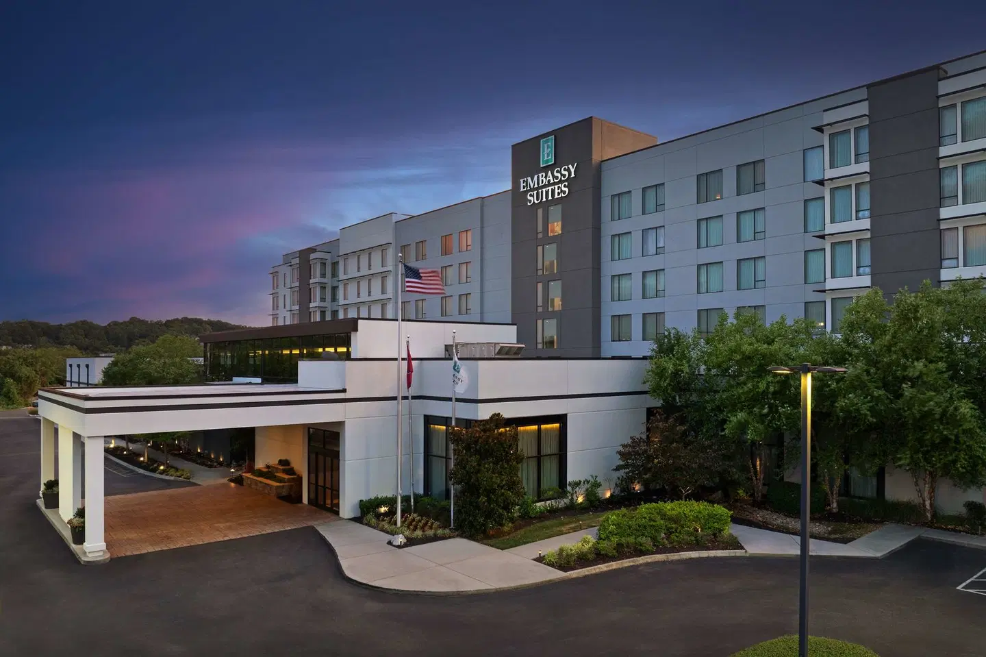 Embassy Suites by Hilton Knoxville West EXTERIOR