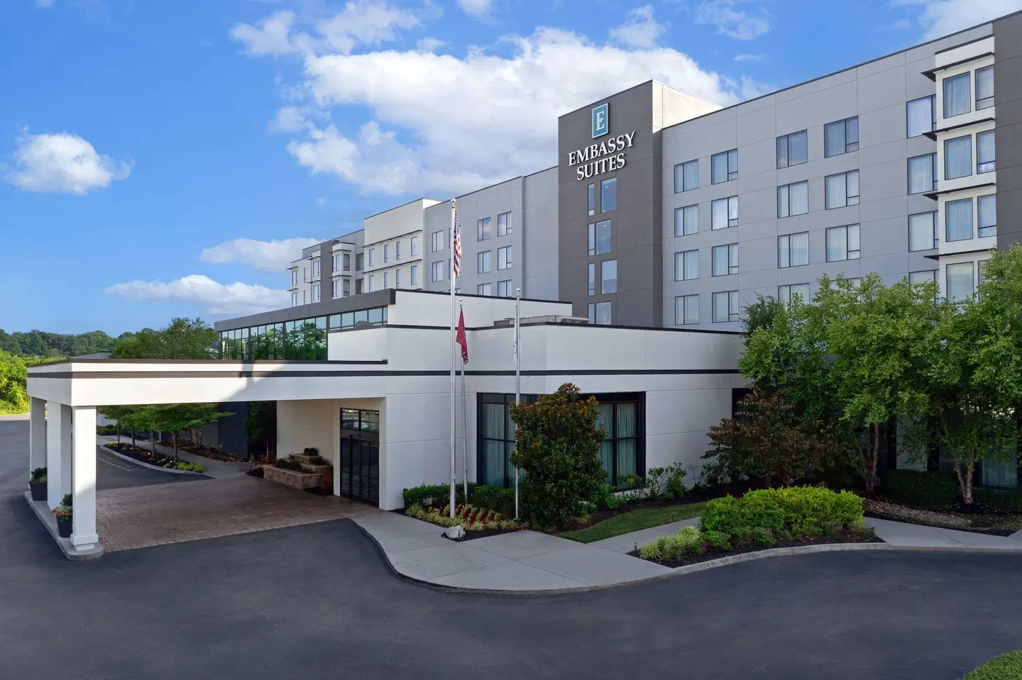 Embassy Suites by Hilton Knoxville West EXTERIOR