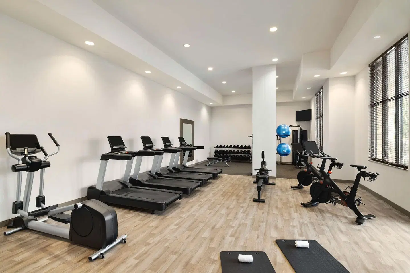 Embassy Suites by Hilton Chattanooga Hamilton Place SPORTS_AND_LEISURE
