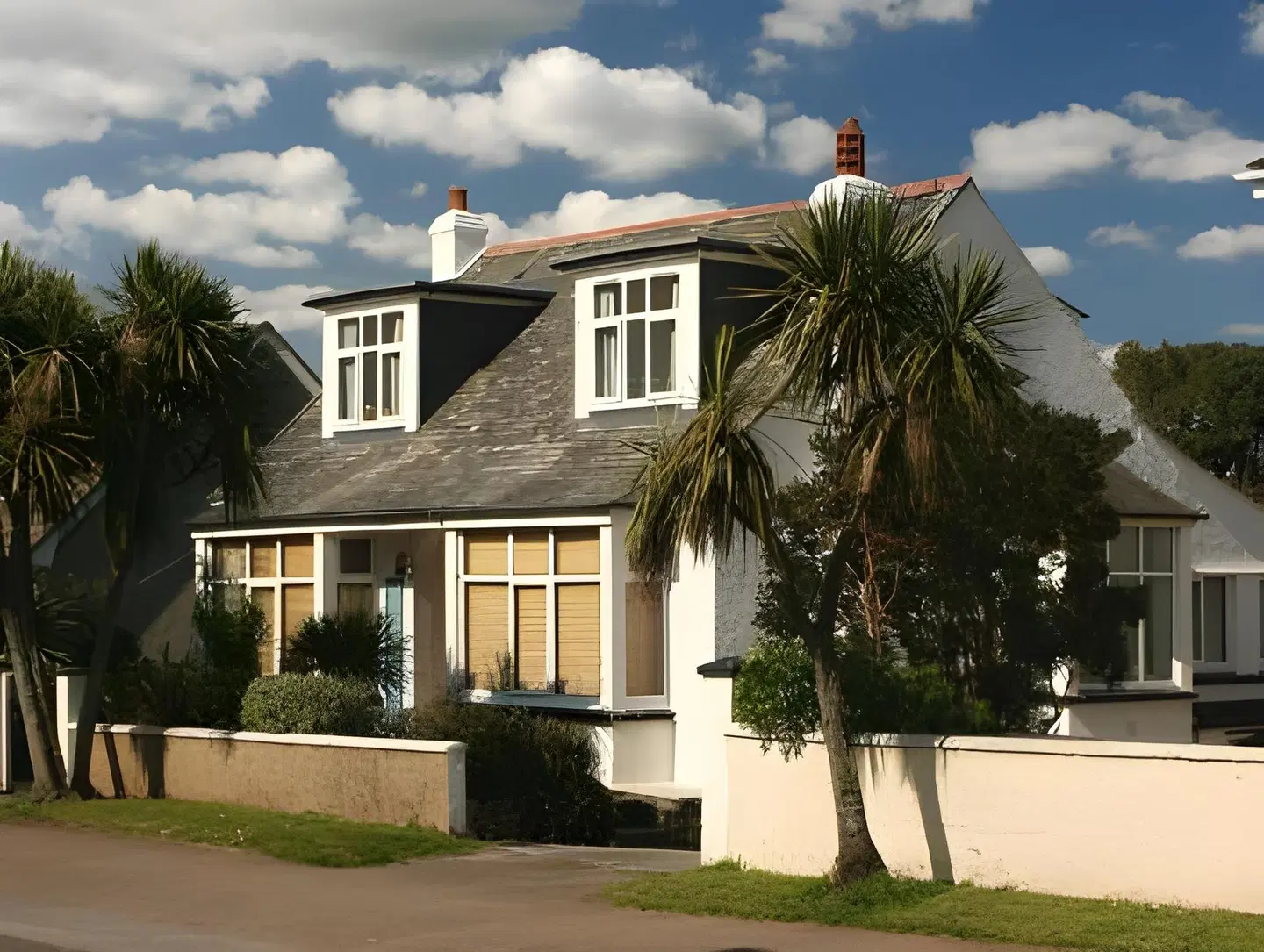 The Oasis Guesthouse EXTERIOR
