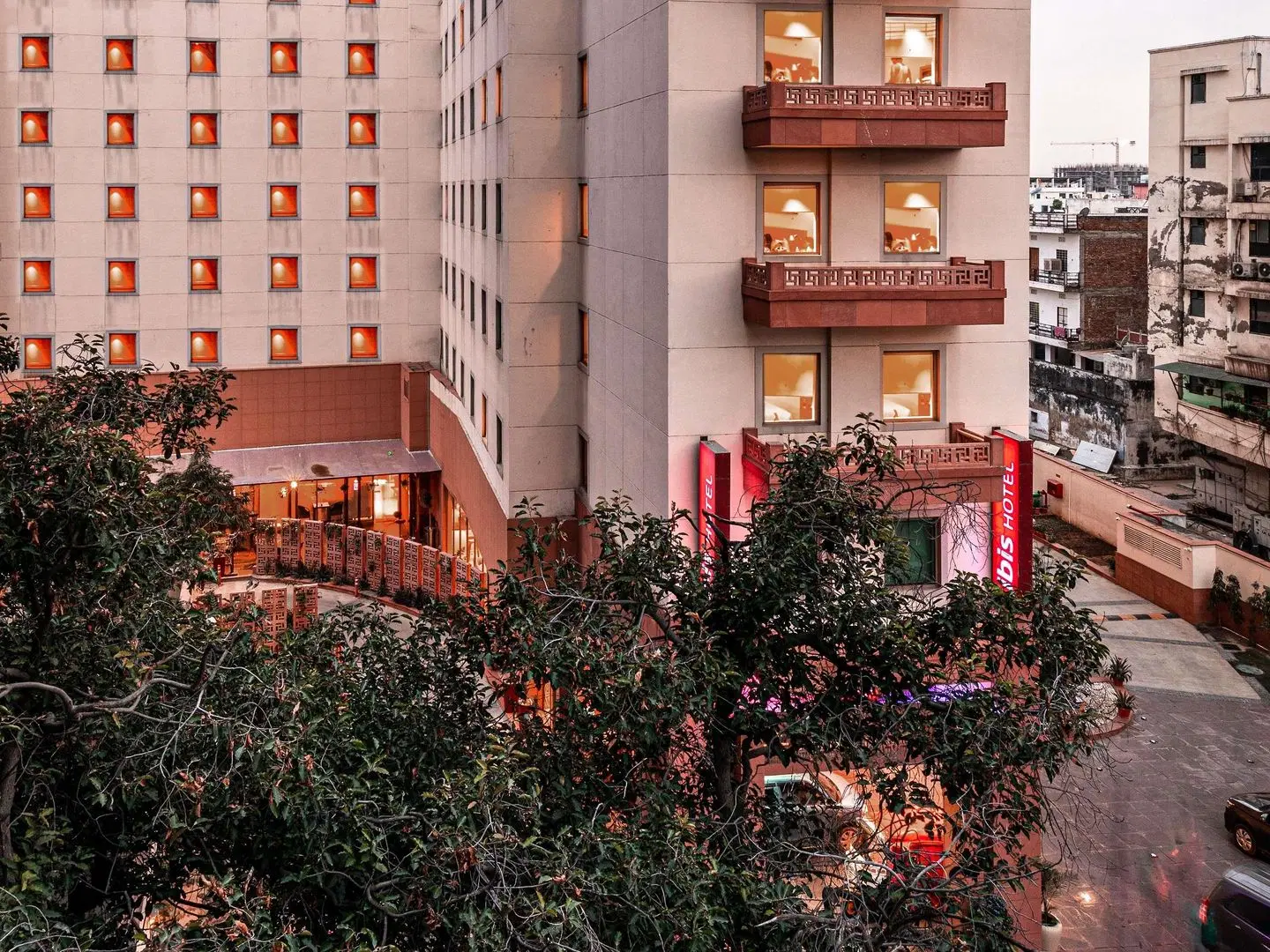 ibis Jaipur City Centre EXTERIOR