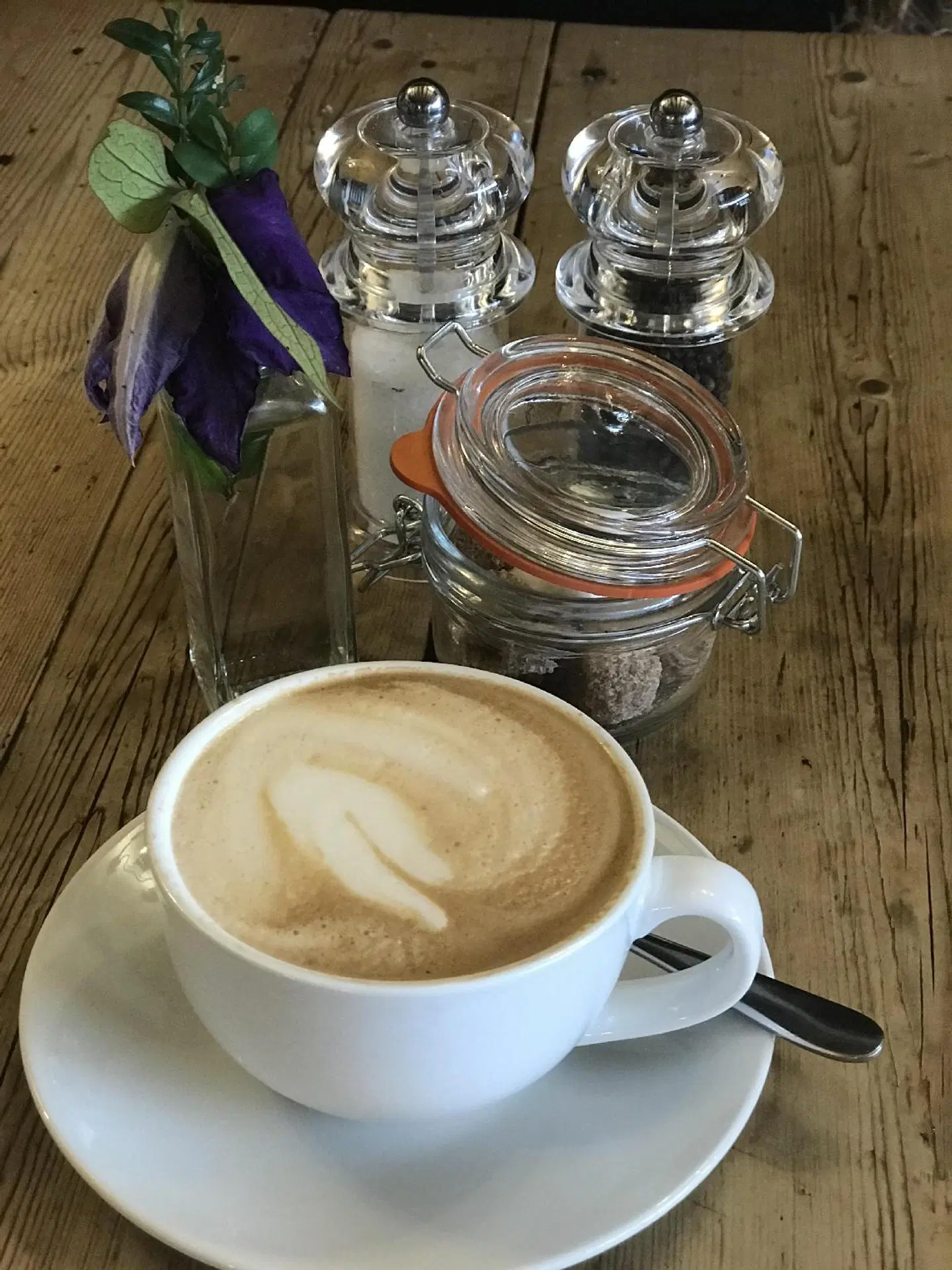 Lucy's Tearoom B&B Badezimmer
