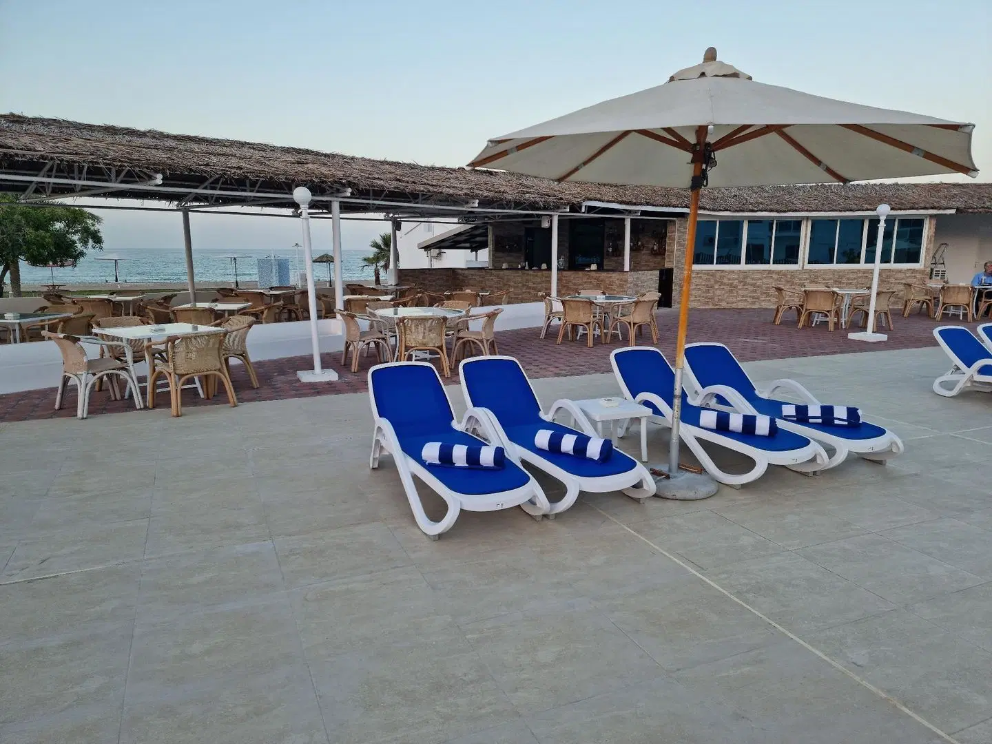 Holiday Beach Motel SPORTS_AND_LEISURE