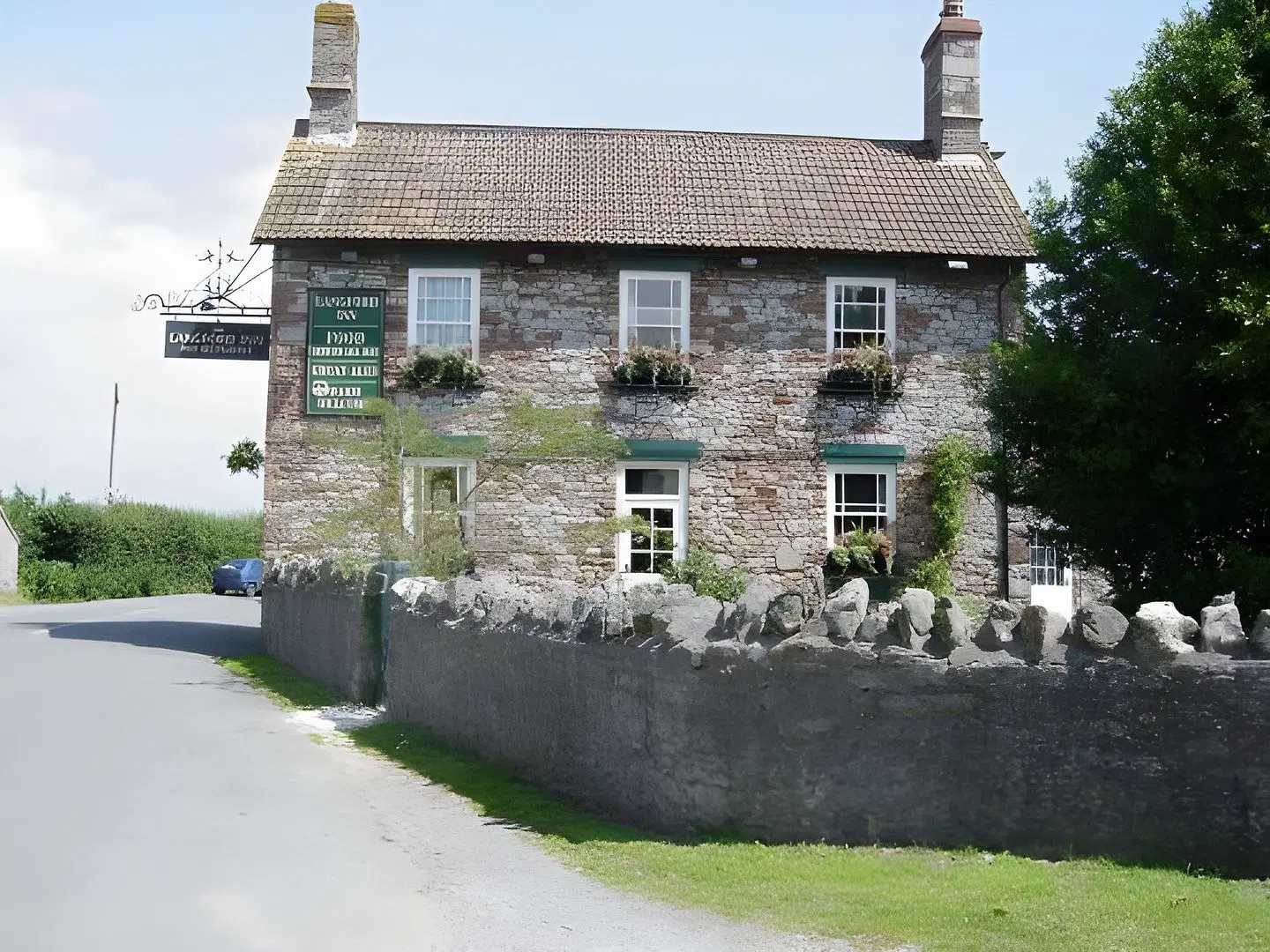 The Langford Inn EXTERIOR
