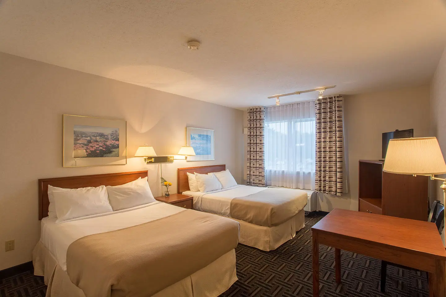 Powell River Town Centre Hotel ROOM_EXAMPLE