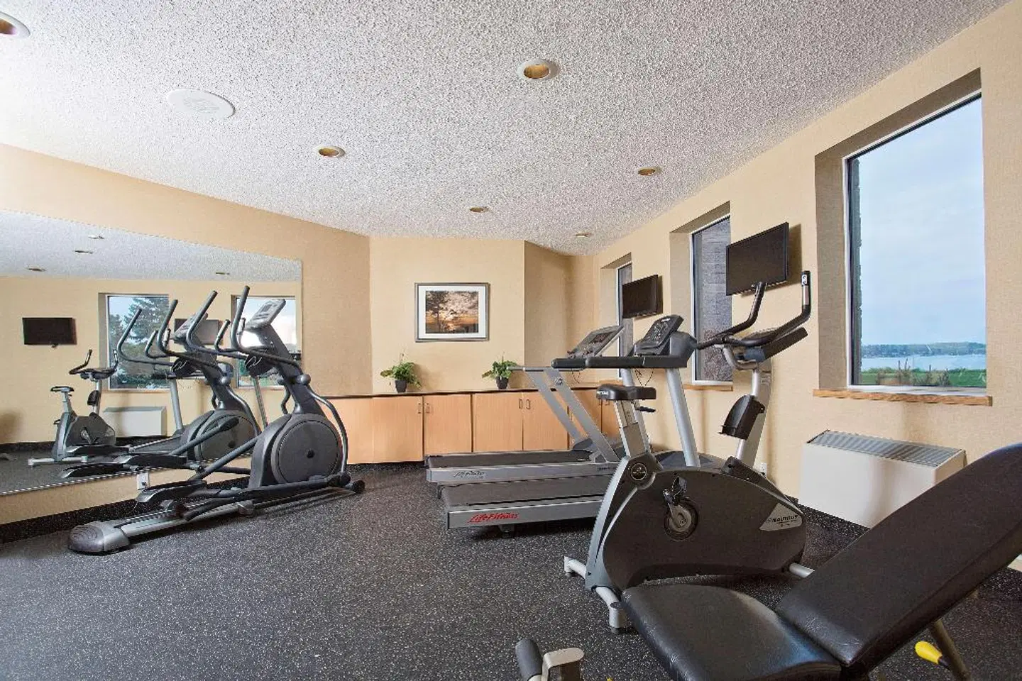 Best Western Inn on the Bay SPORTS_AND_LEISURE