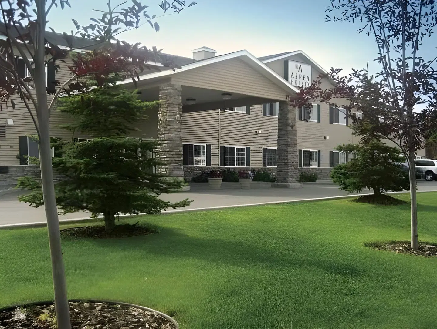 Aspen Hotel EXTERIOR