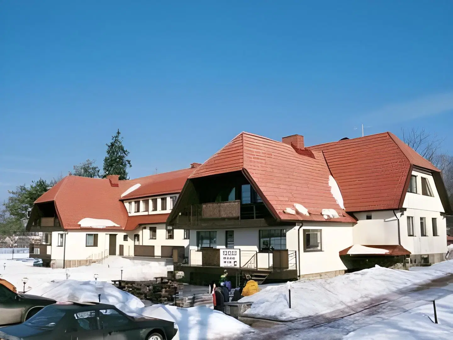 Karupesa EXTERIOR