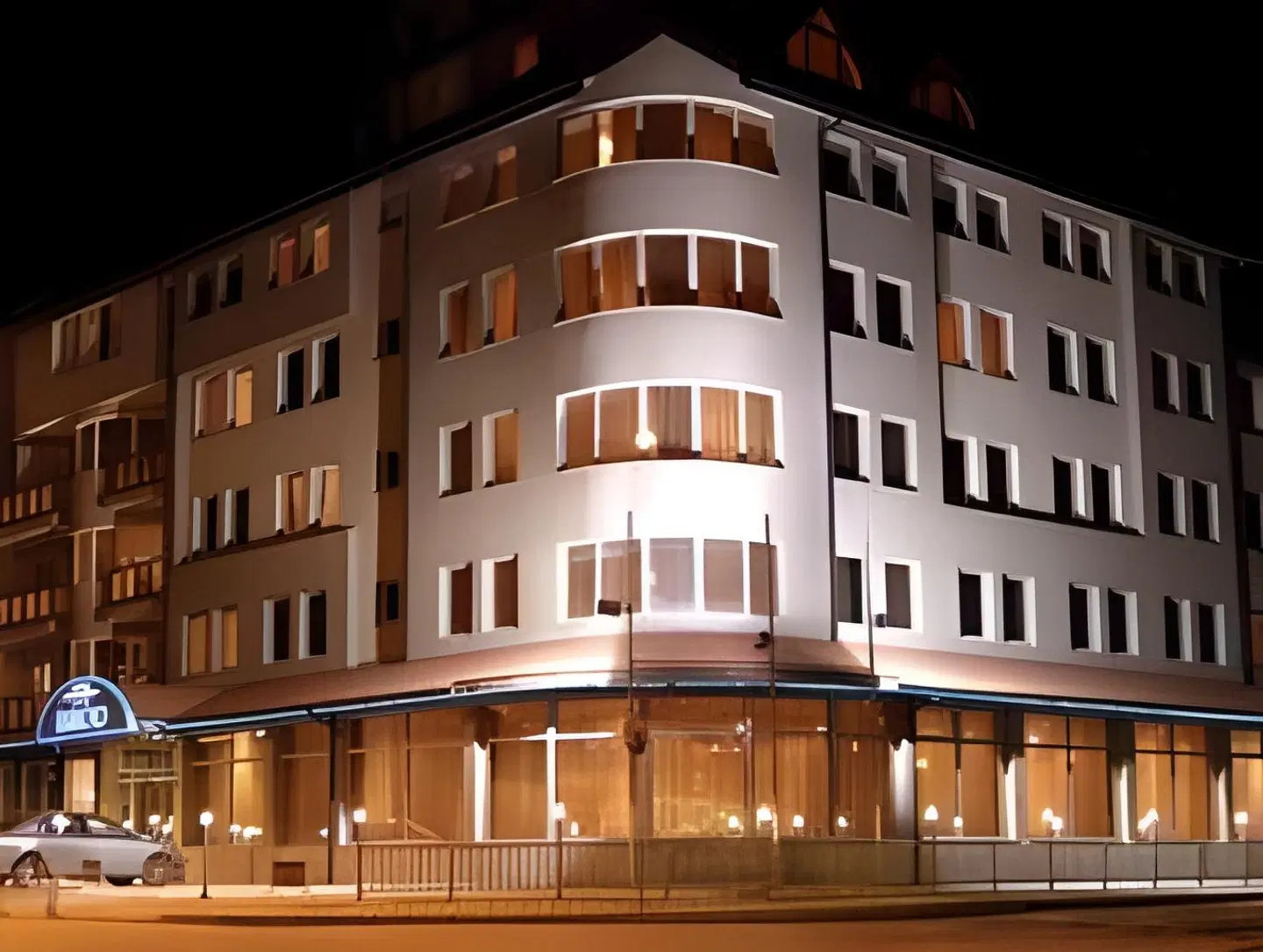 Brod EXTERIOR