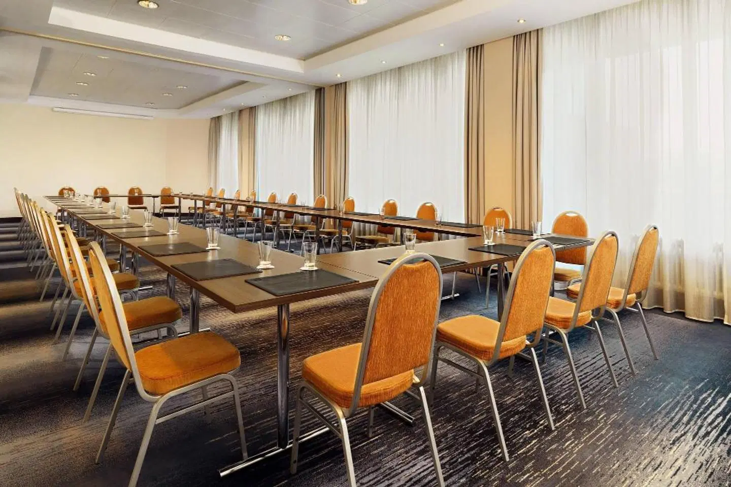 Sheraton Frankfurt Airport Hotel & Conference Center Konferenz