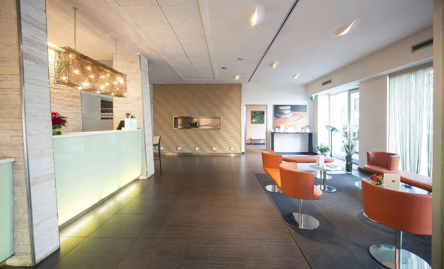 Arli Hotel Business & Wellness LOUNGE_LOBBY