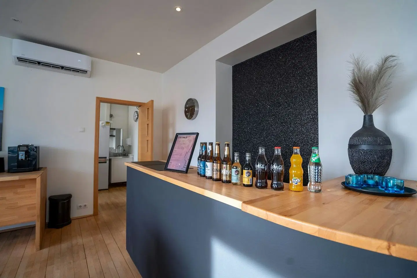 Volcano Hotel Bar