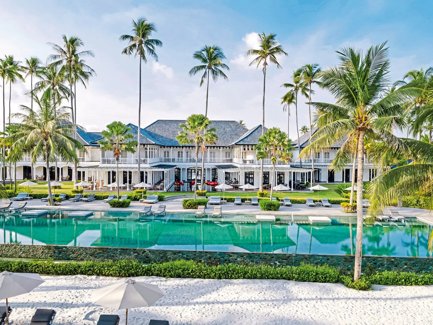 The Sanchaya OUTDOOR_POOL