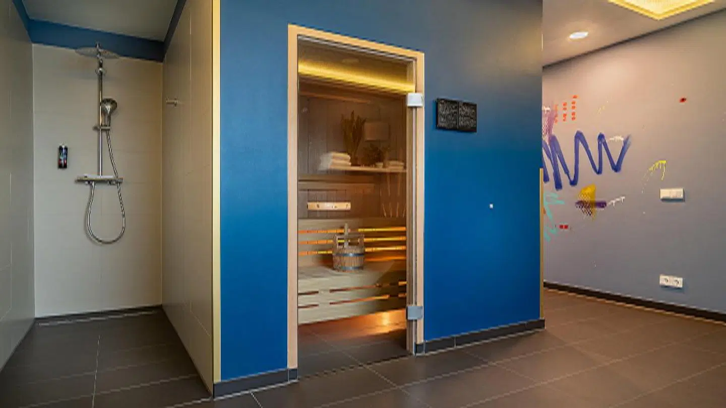 Holiday Inn - the niu, Ridge Halle Central Station LOUNGE_LOBBY