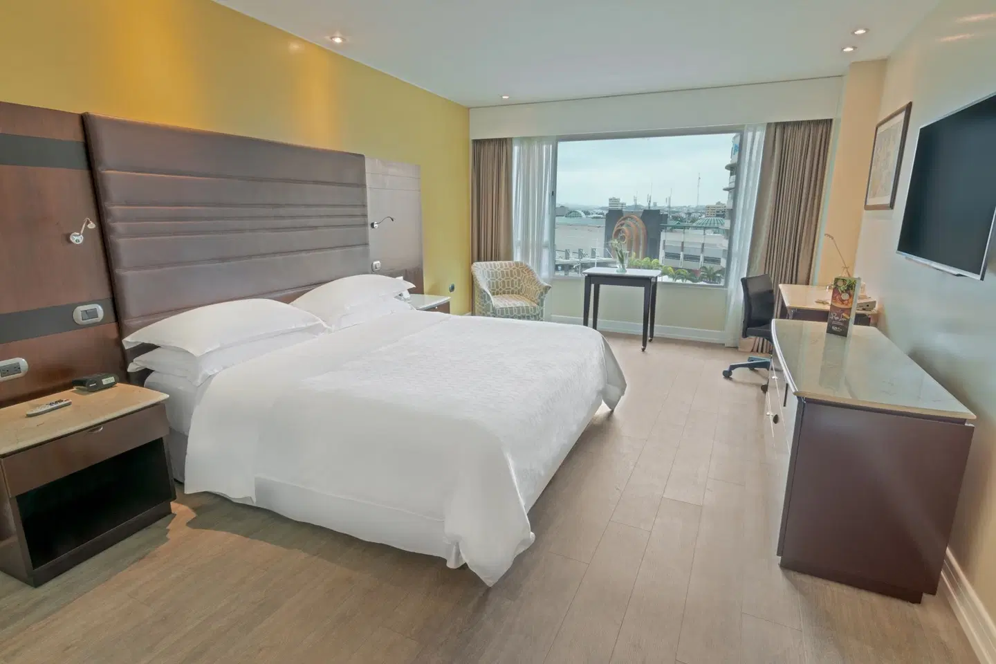 Sheraton Guayaquil ROOM_EXAMPLE