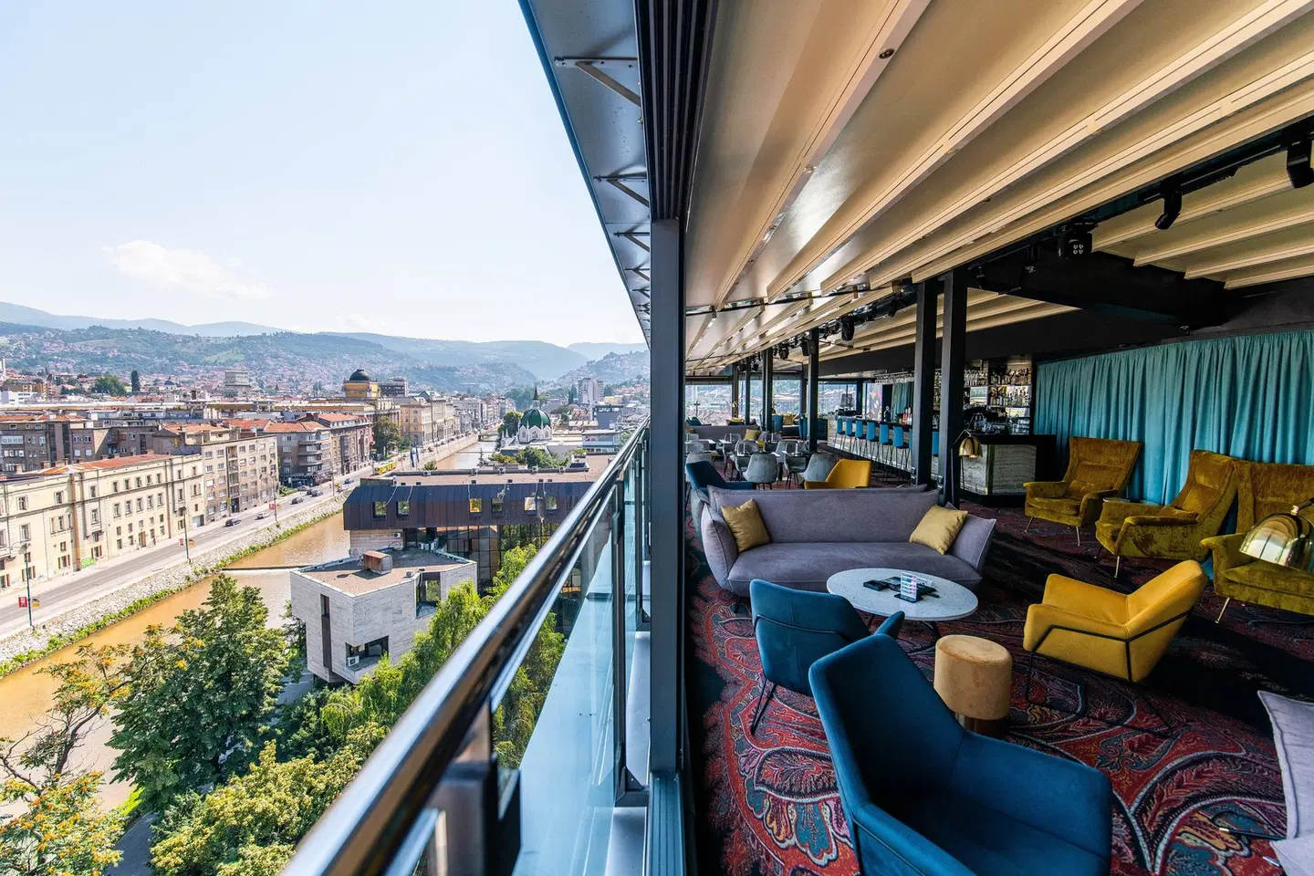 Courtyard by Marriott Sarajevo Terrasse