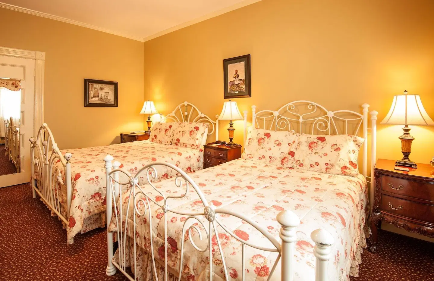 Dundee Arms Inn ROOM_EXAMPLE