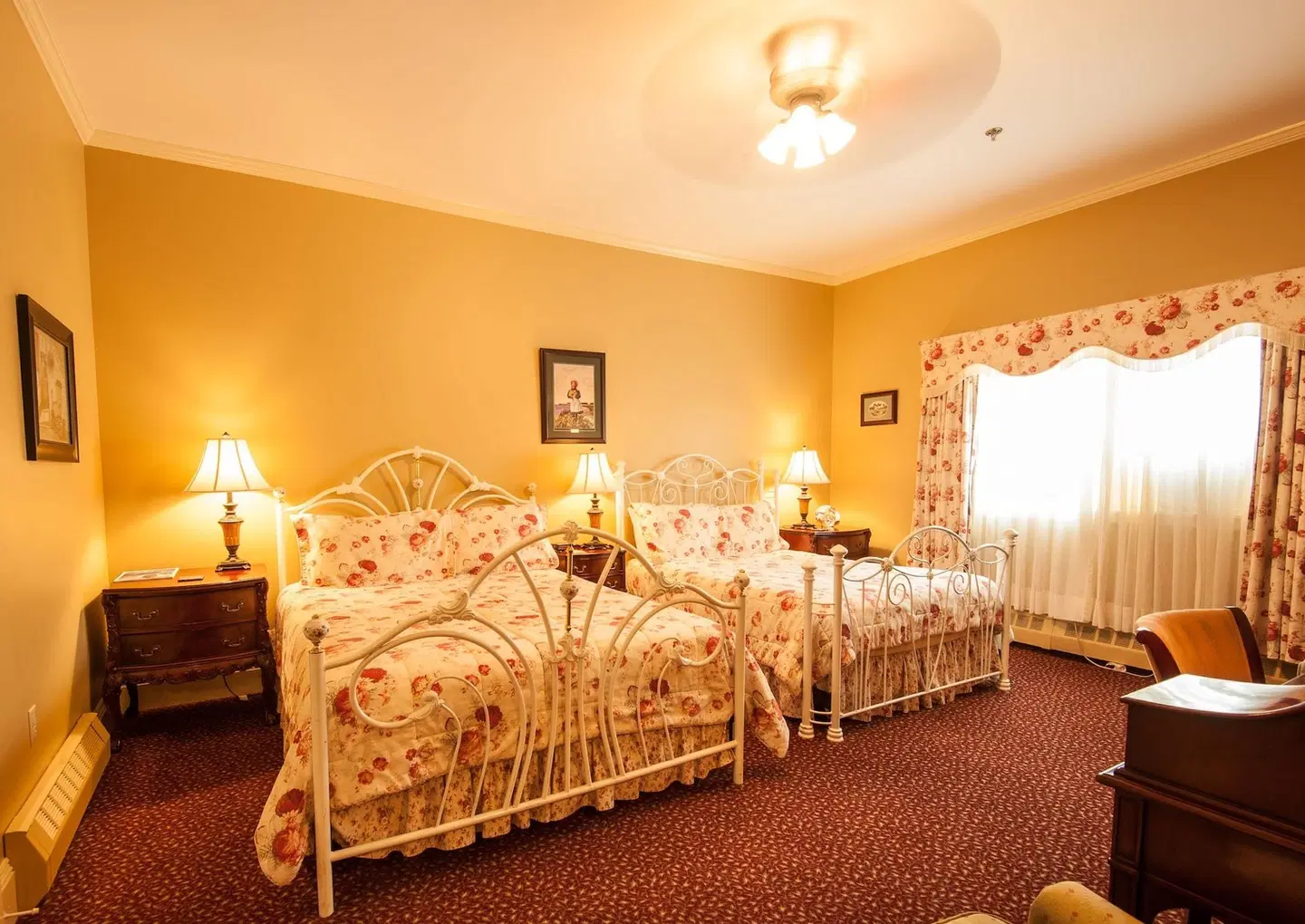 Dundee Arms Inn ROOM_EXAMPLE