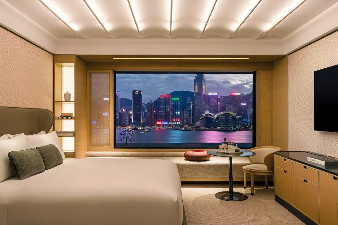 Regent Hong Kong Bar