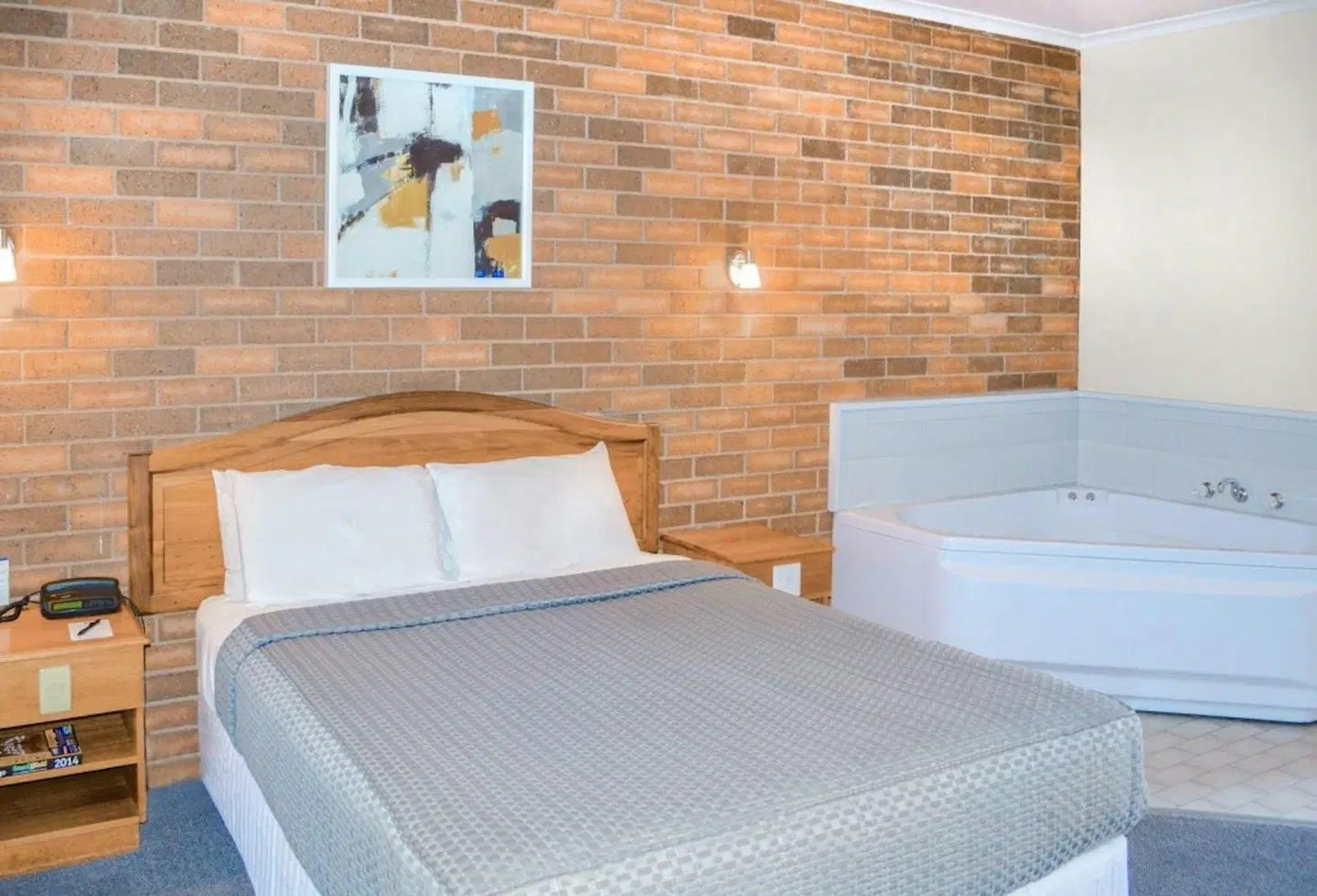 Best Western Cathedral Motor Inn ROOM_EXAMPLE