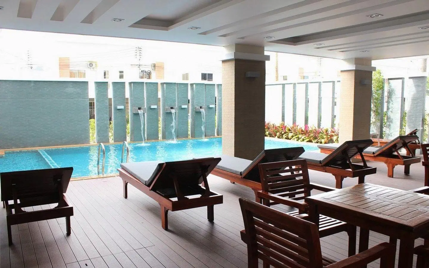 Ratana Apart-Hotel at Rassada Hallenbad