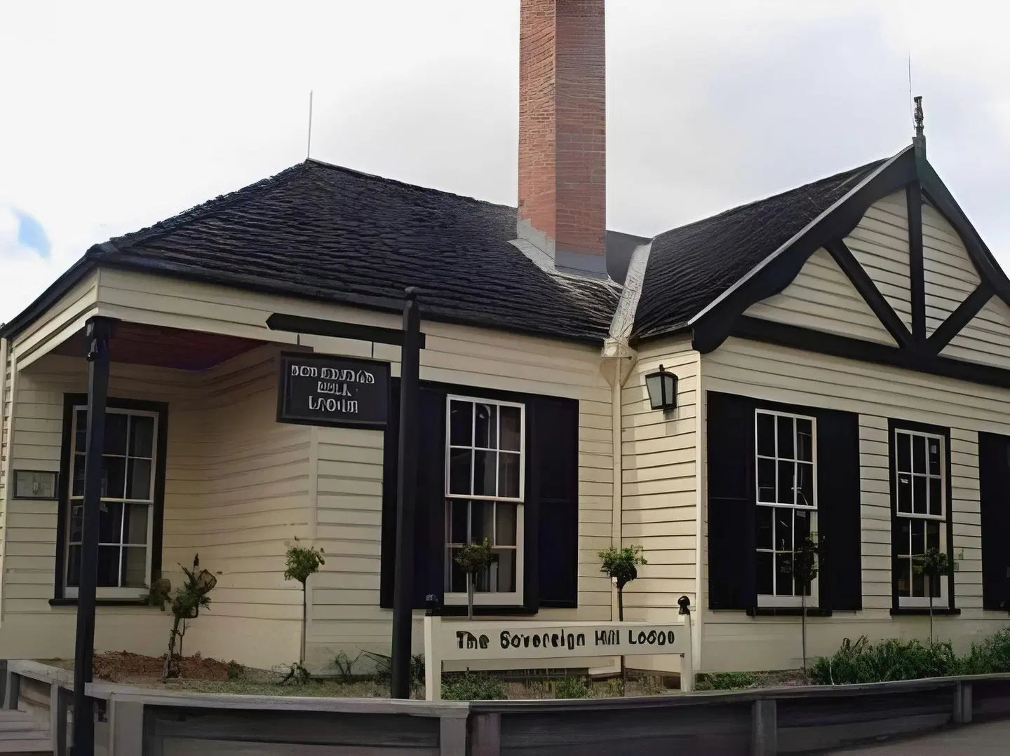 Sovereign Hill Hotel EXTERIOR