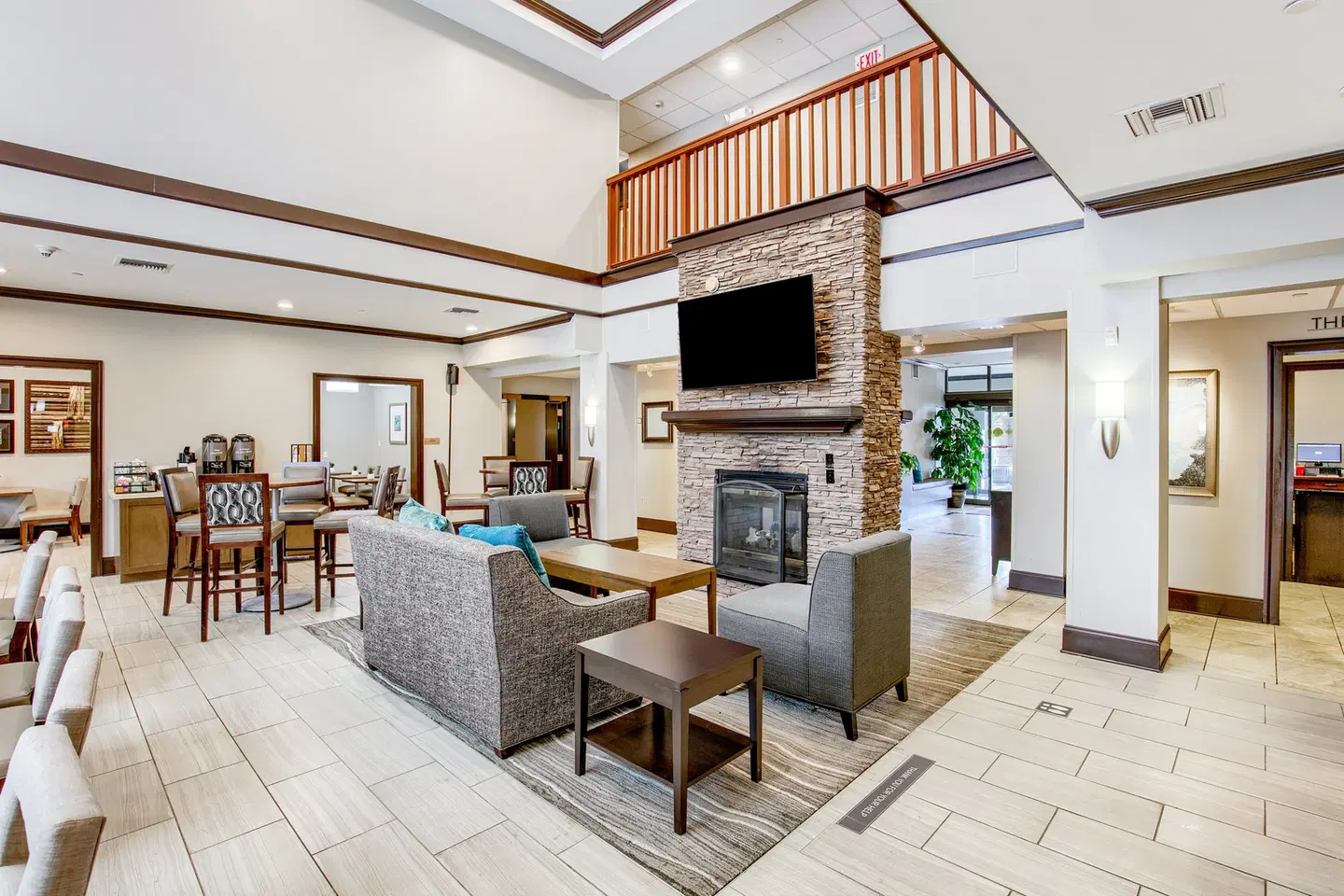 Staybridge Suites Hotel by IHG LOUNGE_LOBBY