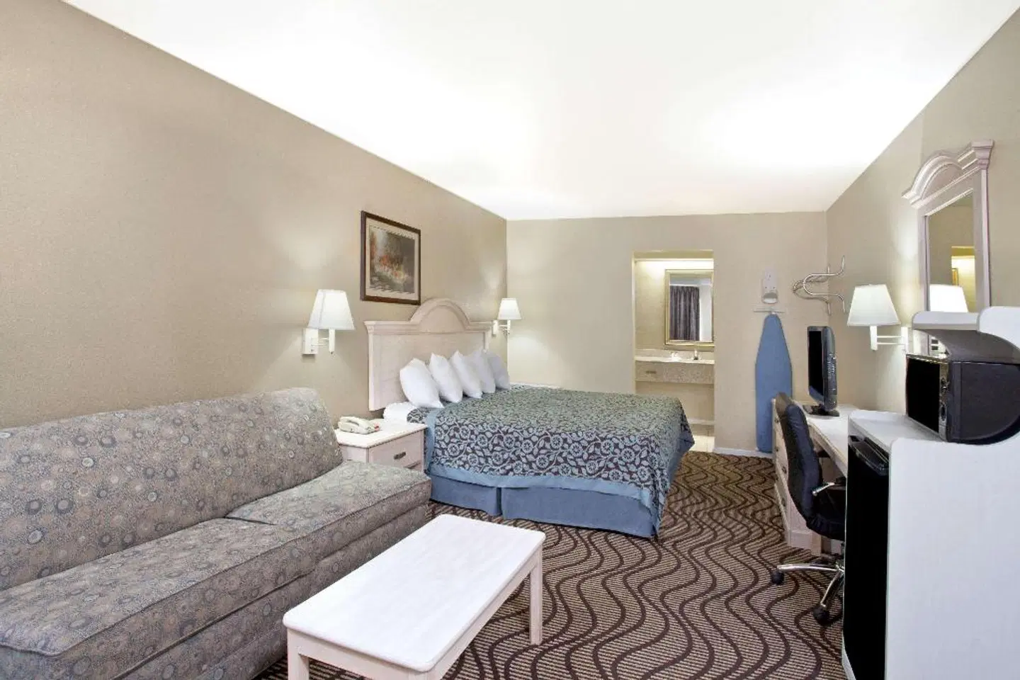 Days Inn by Wyndham Kerrville ROOM_EXAMPLE