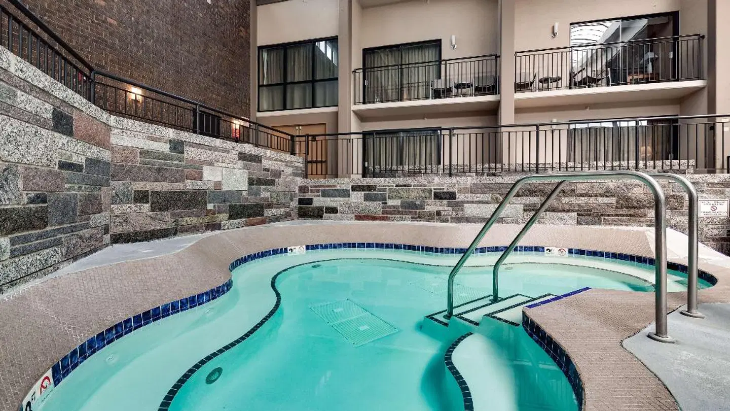Best Western Plus Bloomington at Mall of America Hallenbad