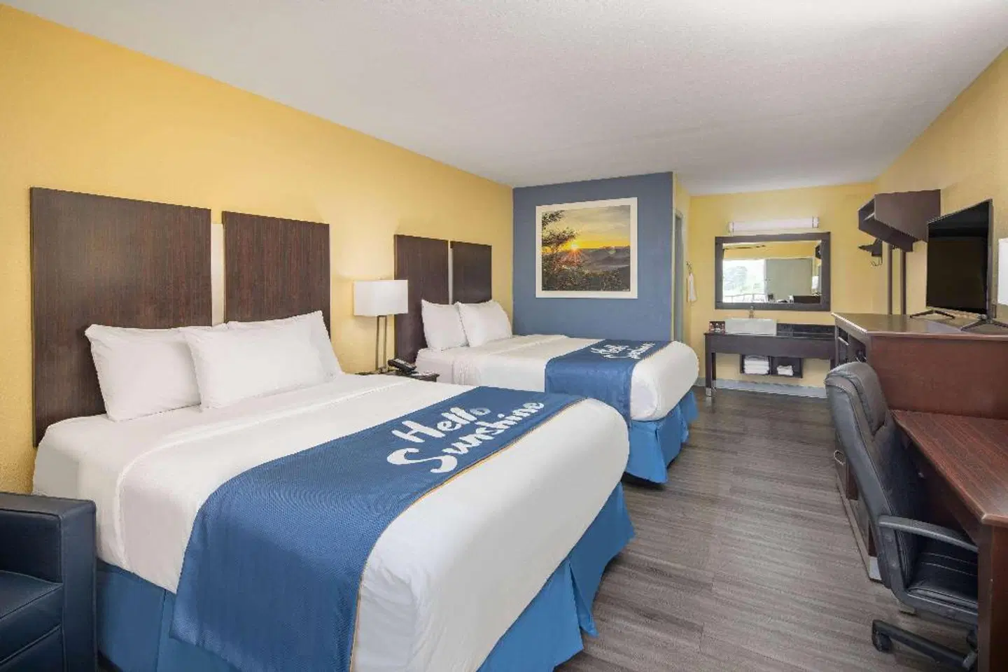 Days Inn by Wyndham Muscle Shoals ROOM_EXAMPLE