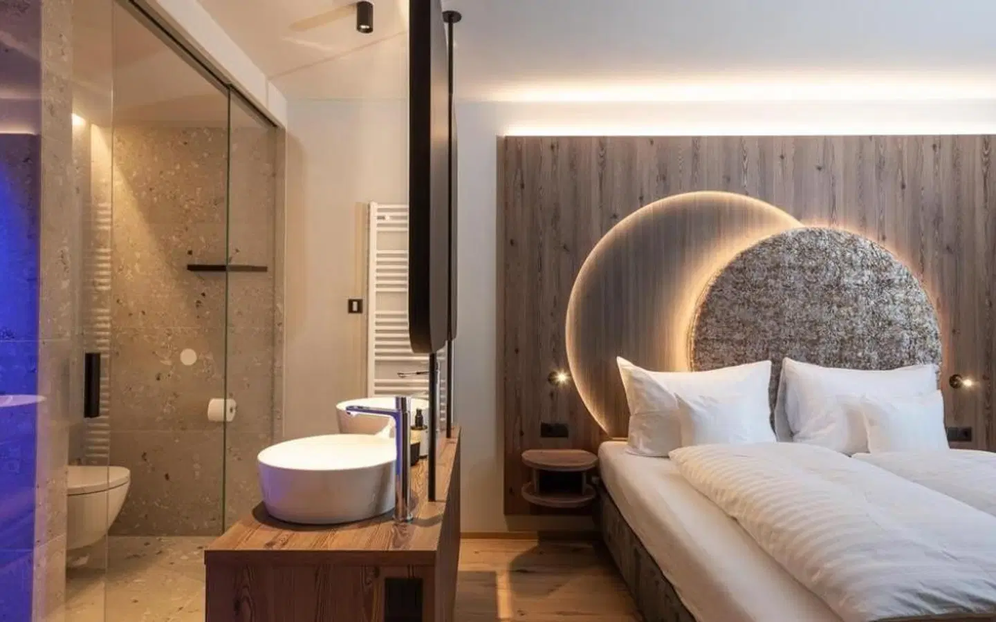 Corones Suites Badezimmer