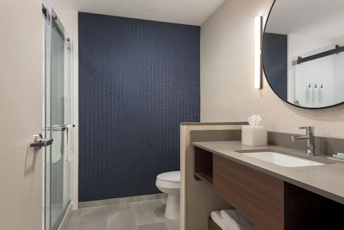 Fairfield by Marriott Inn and Suites Huntsville Madison Badezimmer