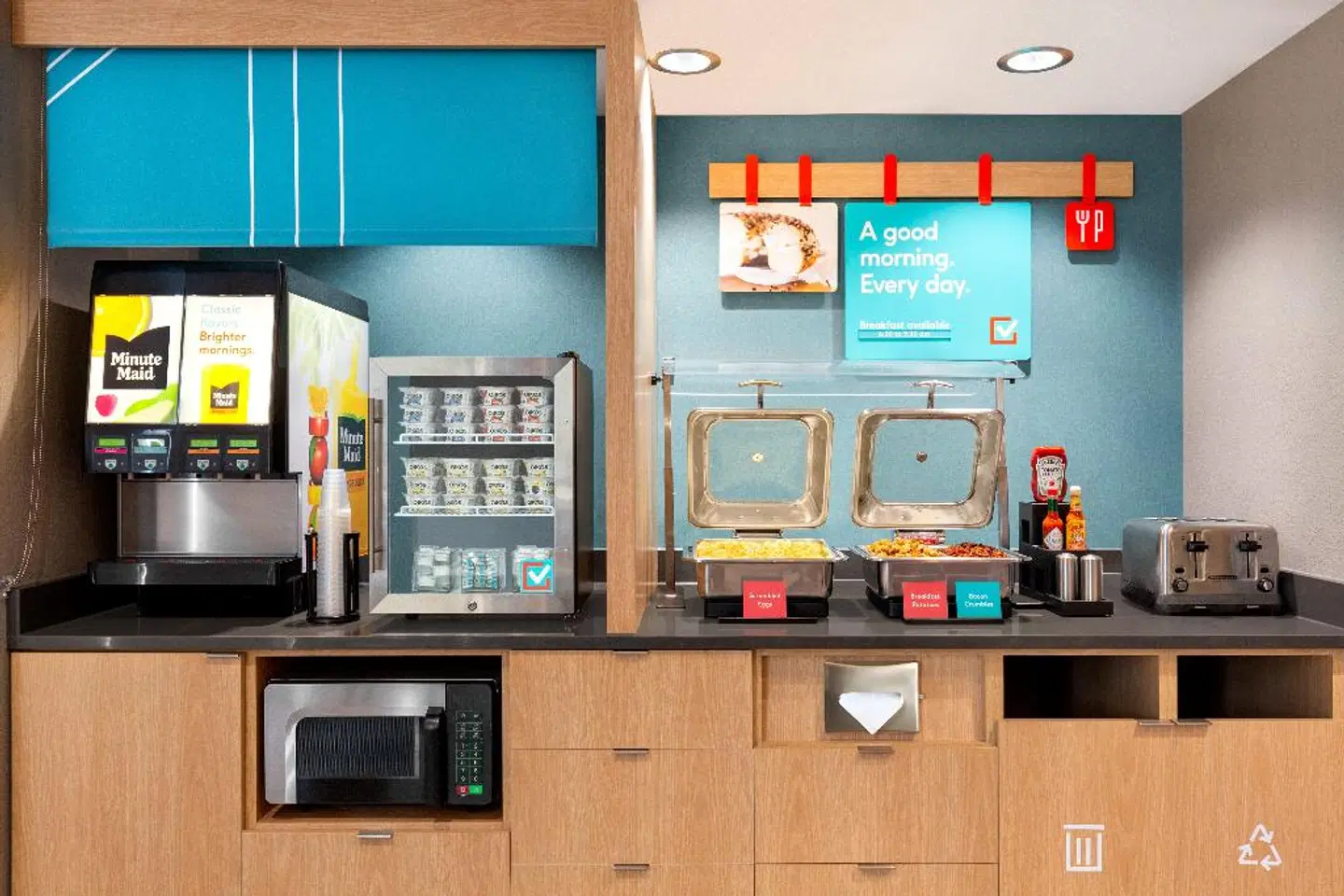 avid hotel Tuscaloosa - University Area by IHG LOUNGE_LOBBY