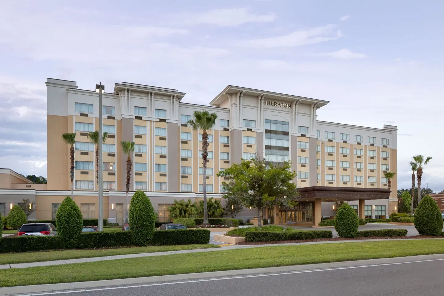 Sheraton Jacksonville Hotel EXTERIOR