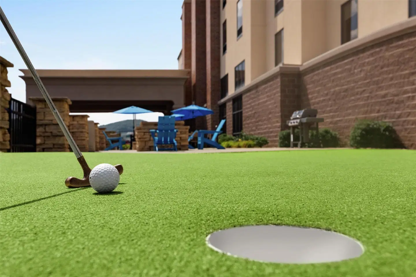 Hampton Inn & Suites Pittsburgh/Harmarville Terrasse