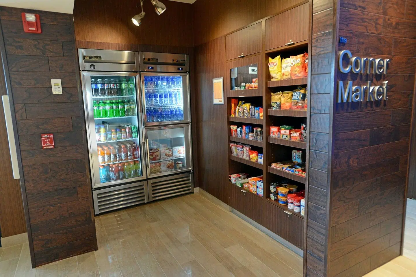 Fairfield by Marriott Inn & Suites Bowling Green Bar