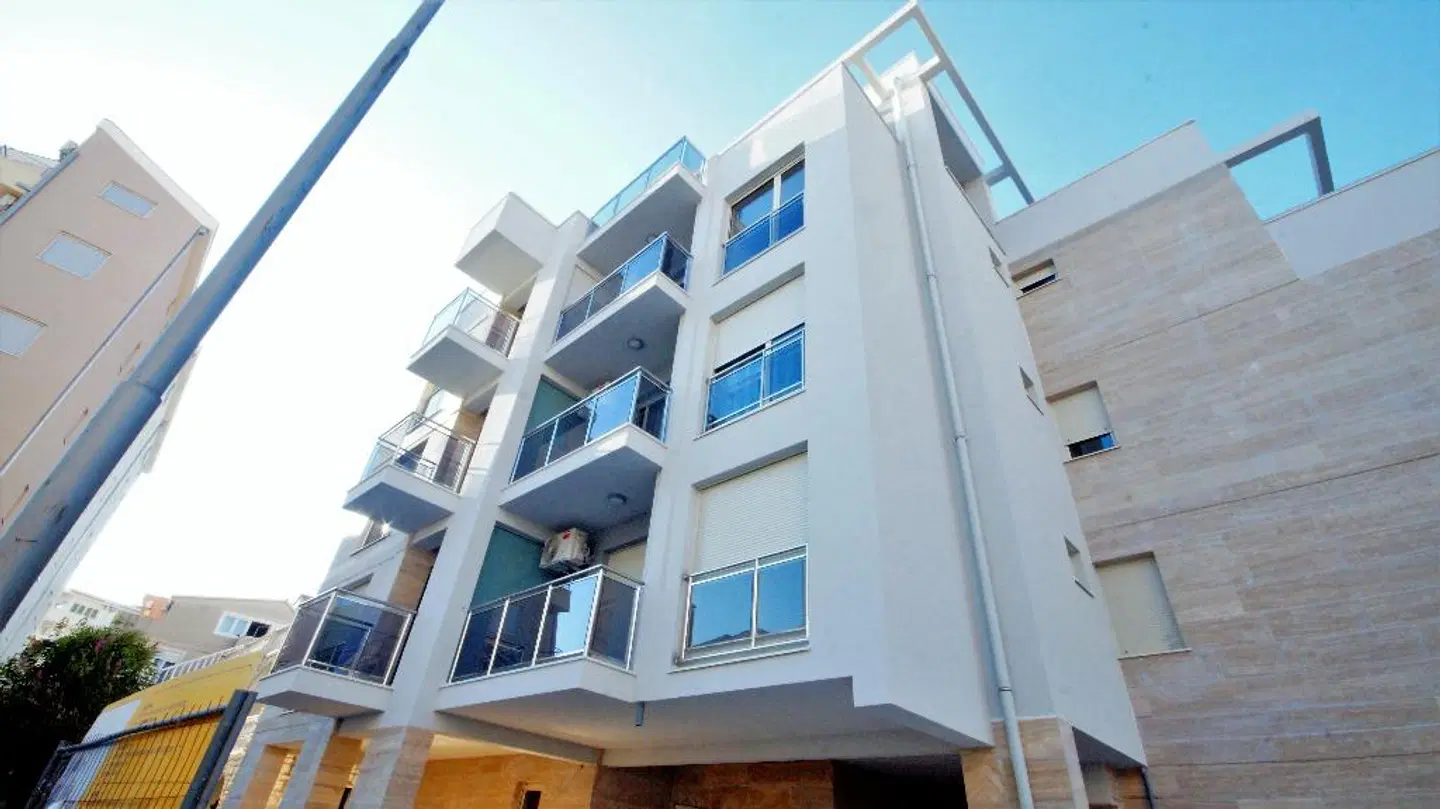 Kala Rooms & Suites EXTERIOR