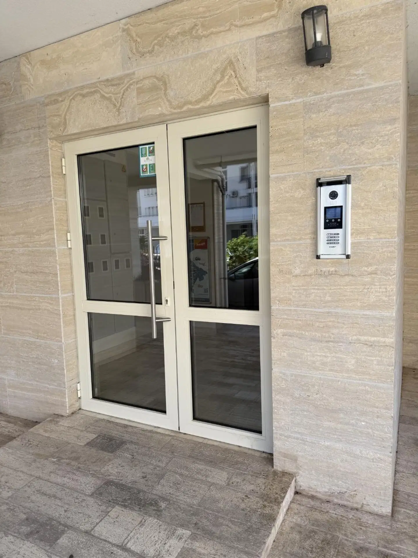 Kala Rooms & Suites EXTERIOR