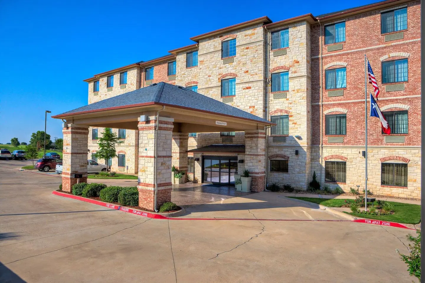 Holiday Inn Express & Suites Granbury by IHG EXTERIOR