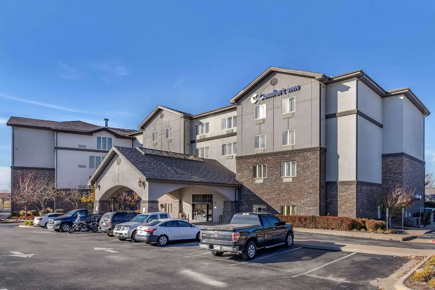 Comfort Inn Bentonville - Crystal Bridges EXTERIOR