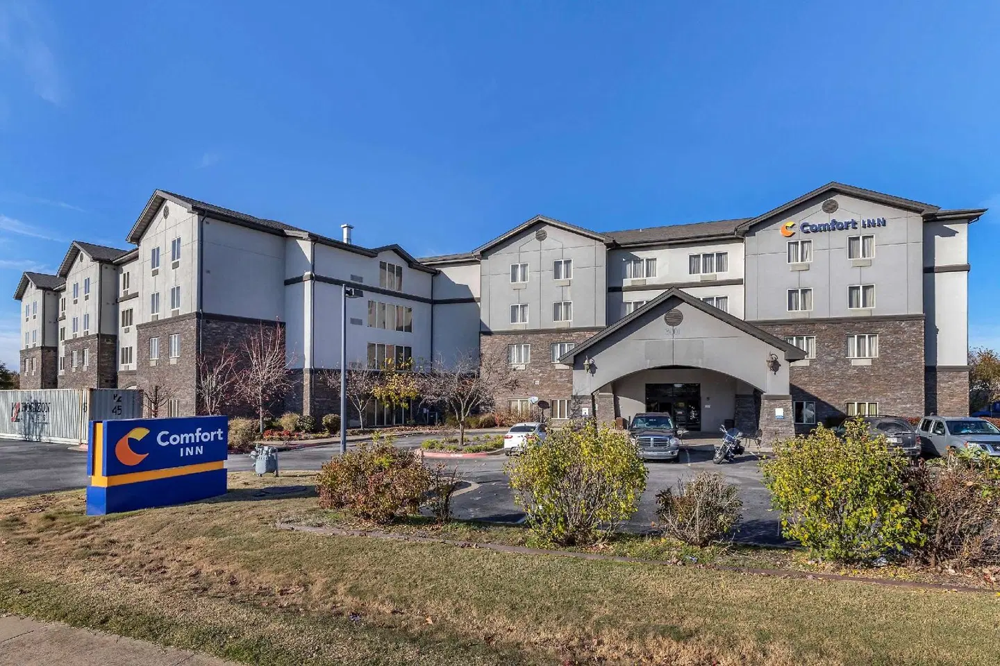 Comfort Inn Bentonville - Crystal Bridges EXTERIOR