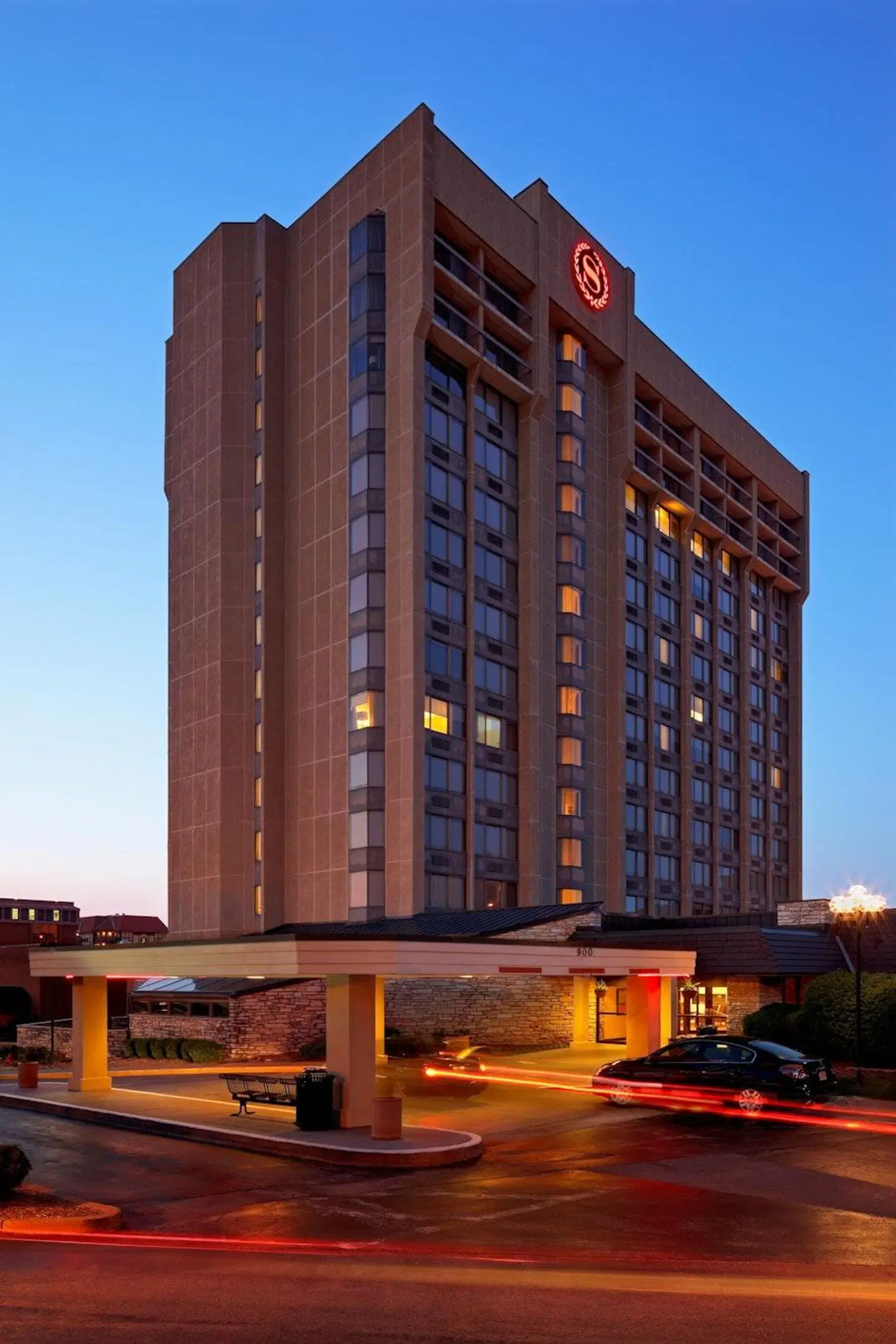Sheraton Westport Plaza EXTERIOR
