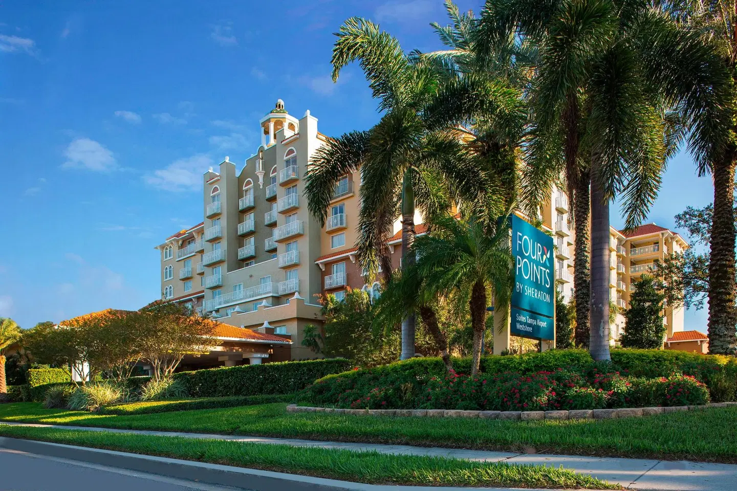 Four Points by Sheraton Suites Tampa Airport Westshore EXTERIOR