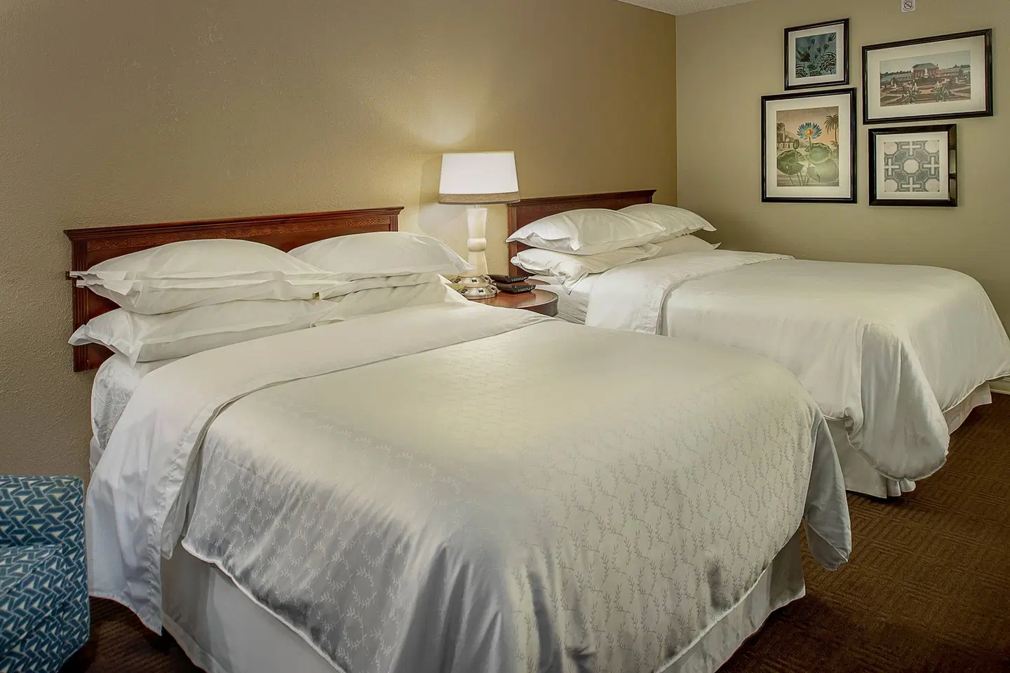 Sheraton Westport Lakeside Chalet ROOM_EXAMPLE