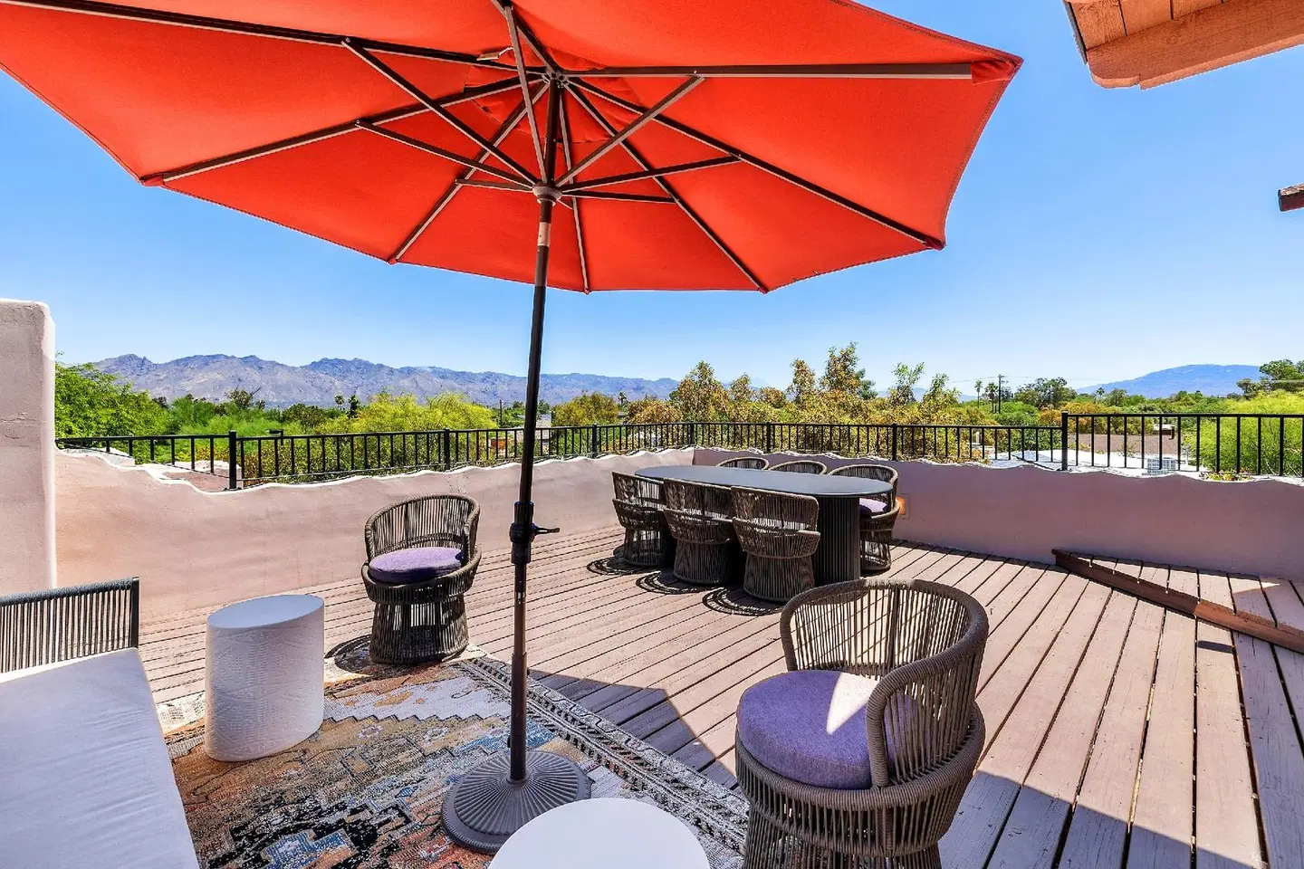 Lodge on the Desert Terrasse