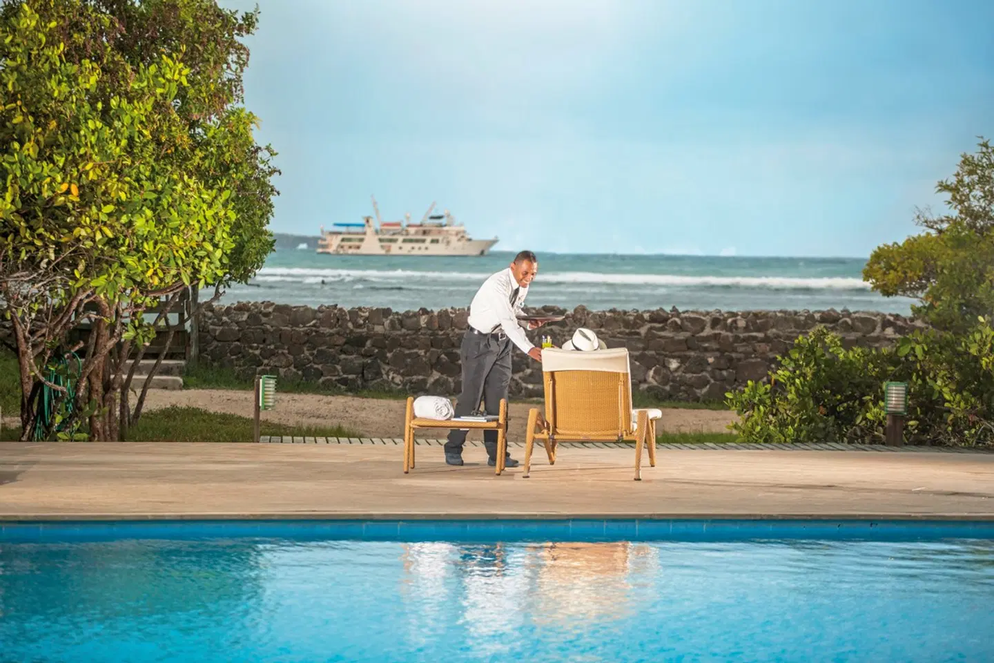 Finch Bay Galapagos Hotel OUTDOOR_POOL