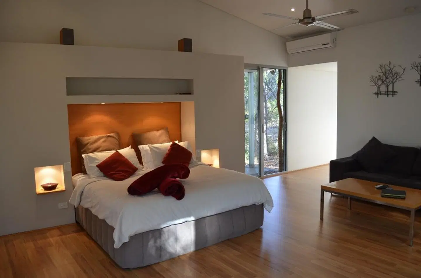 Hidden Valley Forest Retreat ROOM_EXAMPLE