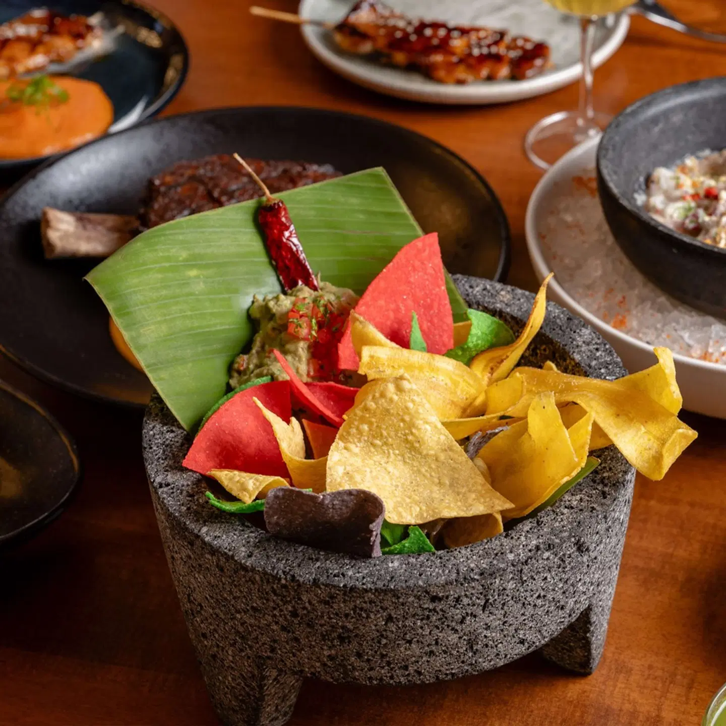 V Hotel Dubai, Curio Collection by Hilton Restaurant